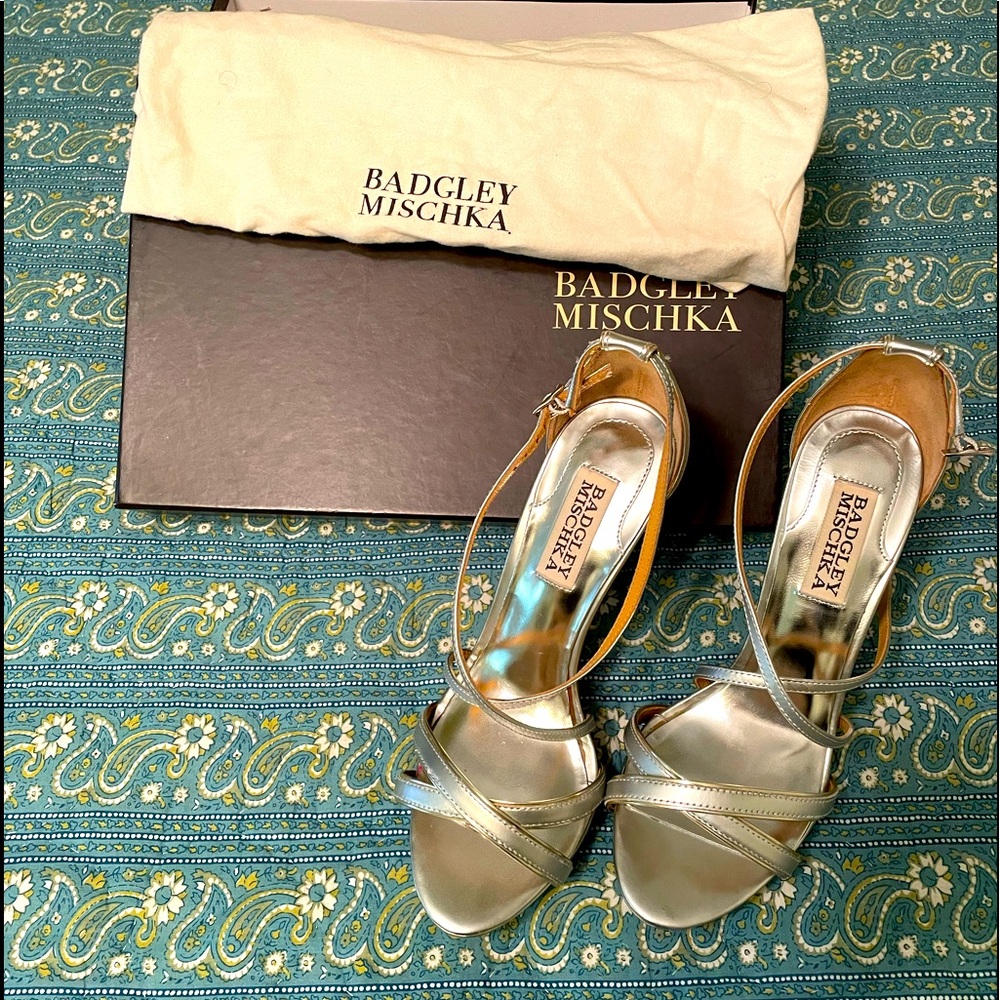 Badgley Mischka silver heels